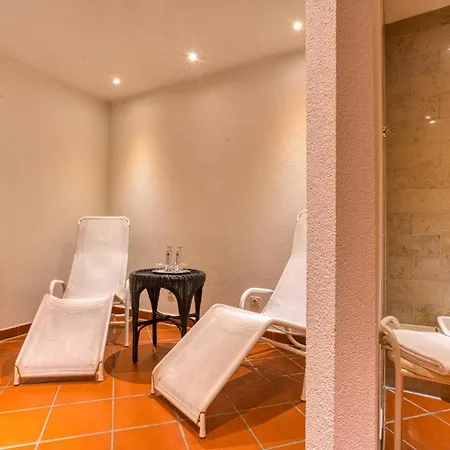 Hotel Ravensberger Hof 3*